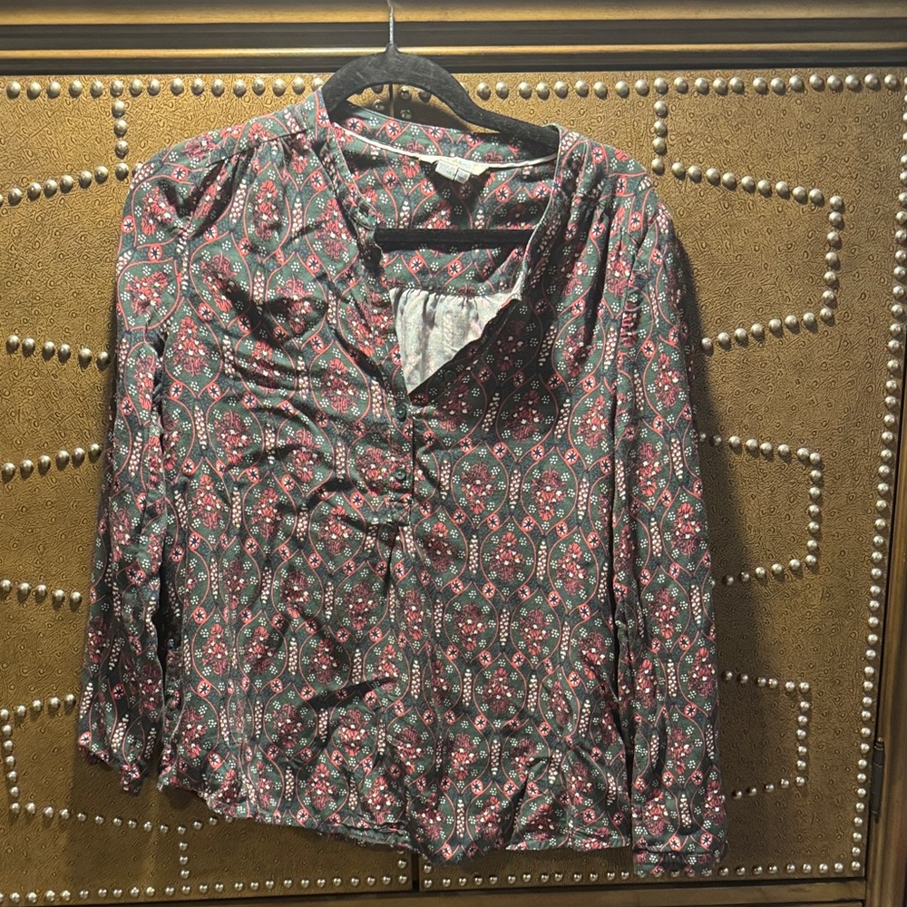 Boden Red and Black Paisley Women's Blouse